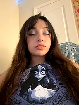 CharmingMaddie online show from 24, 11, 2025