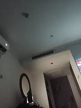 InsidePlease11 online show from 2, 12, 2025