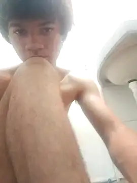 Snapshot of Richardwhite69 chatting on 1, 10, 2025 Richardwhite69 online show from 1, 10, 2025