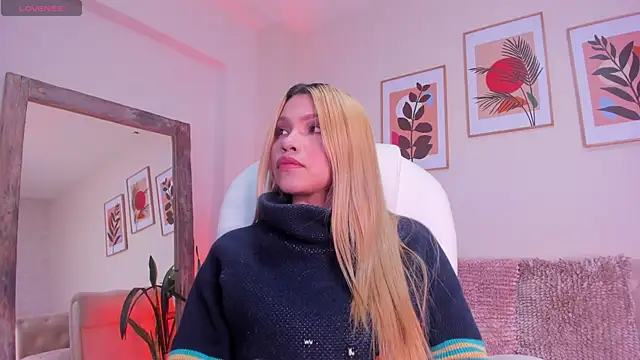 victoria giraldo online show from 8, 11, 2025