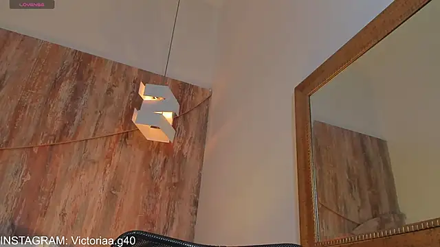 victoria giraldo online show from 9, 11, 2025