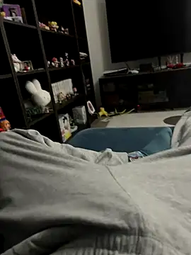 Frankieyyy1 online show from 18, 12, 2025