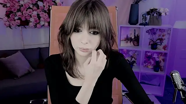 CrystallBloom online show from 23, 2, 2026