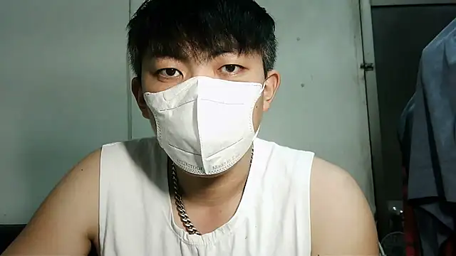 Snapshot of bigbb101011 chatting on 24, 10, 2025 bigbb101011 online show from 24, 10, 2025