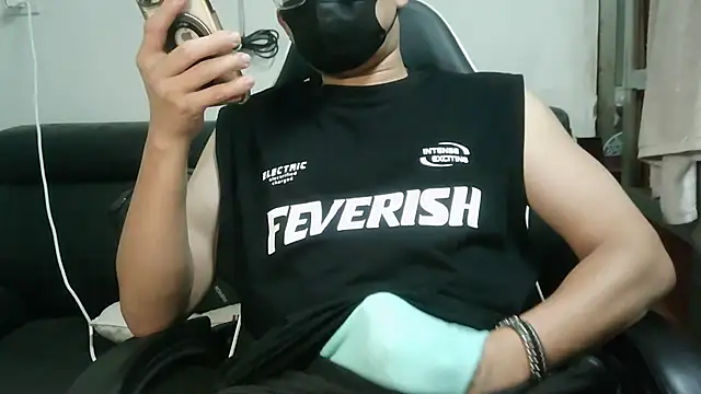 bigbb101011 online show from 17, 12, 2025