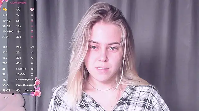 Snapshot of AngelAnty chatting on 16, 10, 2025 AngelAnty online show from 16, 10, 2025