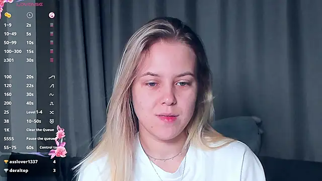 Snapshot of AngelAnty chatting on 14, 11, 2025 AngelAnty online show from 14, 11, 2025