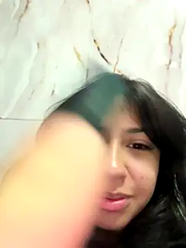 Snapshot of lynn9000 chatting on 24, 11, 2025 lynn9000 online show from 24, 11, 2025