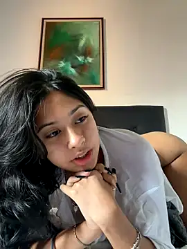 Snapshot of lynn9000 chatting on 13, 12, 2025 lynn9000 online show from 13, 12, 2025