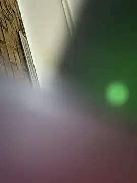 Snapshot of lynn9000 chatting on 23, 12, 2025 lynn9000 online show from 23, 12, 2025