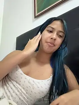 Snapshot of lynn9000 chatting on 19, 2, 2026 lynn9000 online show from 19, 2, 2026