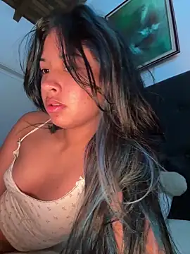 Snapshot of lynn9000 chatting on 22, 2, 2026 lynn9000 online show from 22, 2, 2026