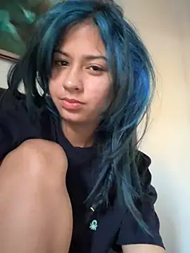 Snapshot of lynn9000 chatting on 4, 3, 2026 lynn9000 online show from 4, 3, 2026