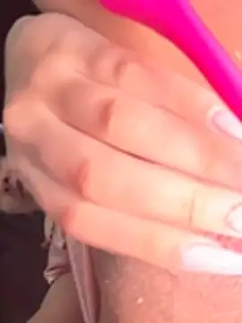 Snapshot of lynn9000 chatting on 5, 3, 2026 lynn9000 online show from 5, 3, 2026