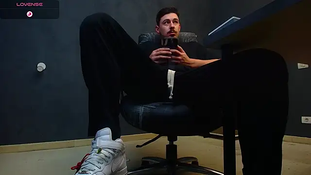 EnzoRace online show from 27, 10, 2025