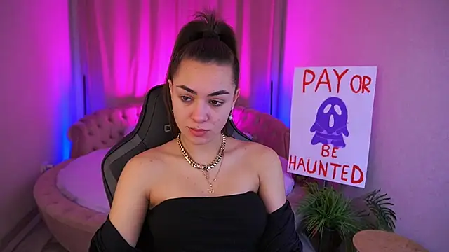 EricaSin online show from 2, 11, 2025