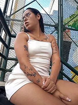 LunaHot 777 online show from 13, 12, 2025