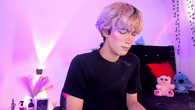 Snapshot of Cooperrosscute233 chatting on 25, 2, 2026 Cooperrosscute233 online show from 25, 2, 2026