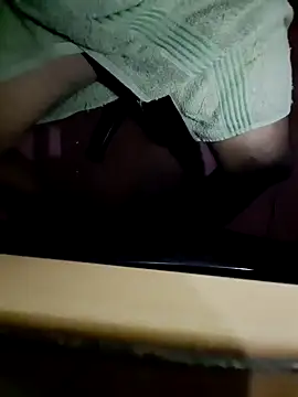 Snapshot of chamiyaaaa chatting on 19, 9, 2025 chamiyaaaa online show from 19, 9, 2025