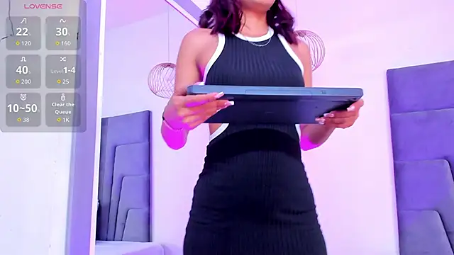 Mia Gil  online show from 16, 9, 2025