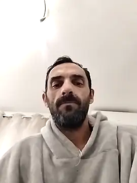 hotmen83 online show from 27, 10, 2025