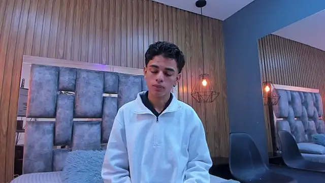 owen  johnson online show from 14, 12, 2025