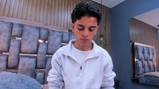 owen  johnson online show from 5, 3, 2026