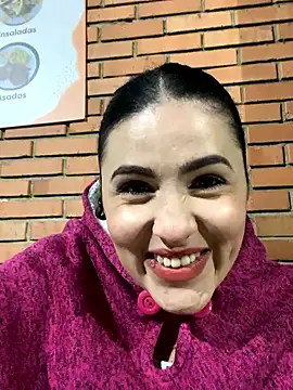 IvettSt  online show from 18, 12, 2025