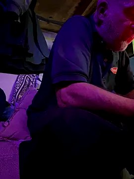 Snapshot of pervonpatrol chatting on 17, 11, 2025 pervonpatrol online show from 17, 11, 2025