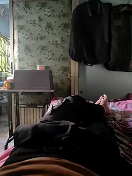 Snapshot of ya_sirwo chatting on 17, 9, 2025 ya sirwo online show from 17, 9, 2025