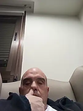 Snapshot of geli45 chatting on 23, 2, 2026 geli45 online show from 23, 2, 2026