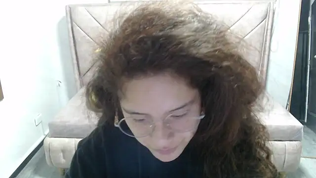 Velvet Moon V online show from 11, 11, 2025