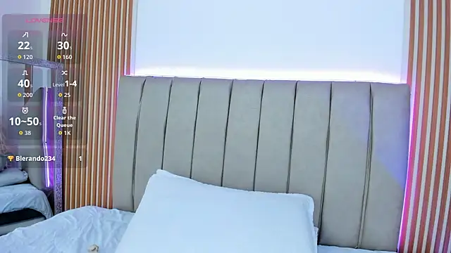 naishaa  online show from 20, 11, 2025