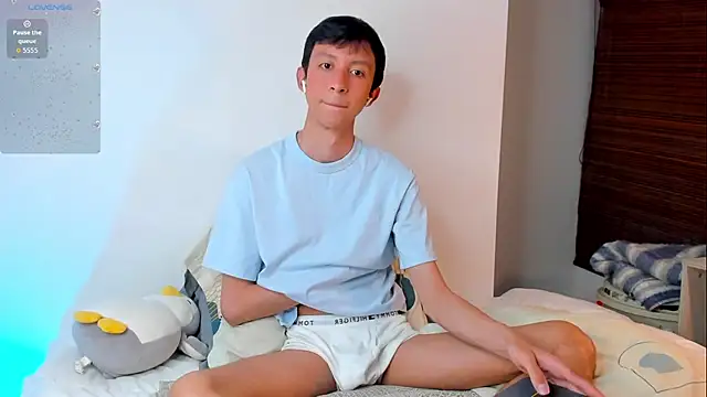 philip twinkk online show from 4, 12, 2025