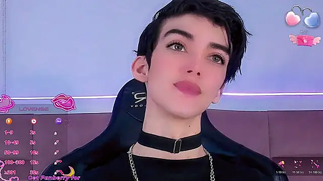 Baby FenixTS online show from 17, 12, 2025