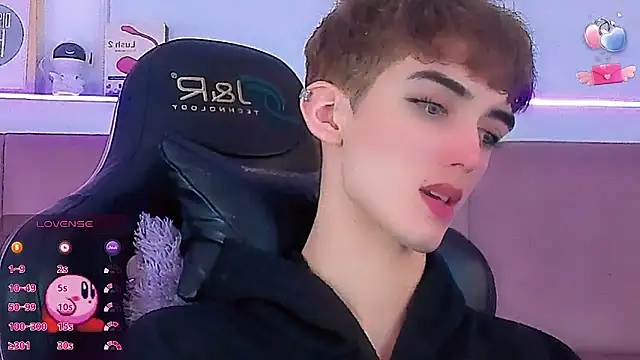 Snapshot of Baby_FenixTS chatting on 14, 2, 2026 Baby FenixTS online show from 14, 2, 2026