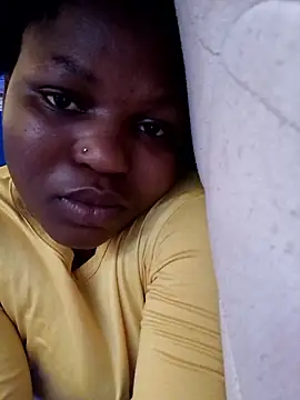 SweetHoney21  online show from 12, 1, 2026