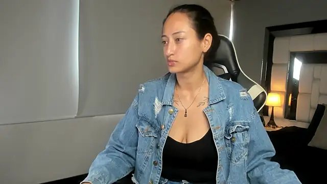 Adhara7 online show from 3, 12, 2025