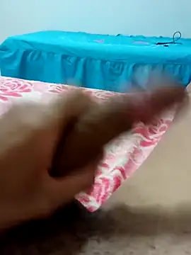 Snapshot of Gusttavotesudoxxvvc chatting on 7, 11, 2025 Gusttavotesudoxxvvc online show from 7, 11, 2025