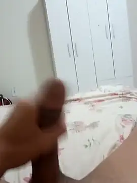 Snapshot of Gusttavotesudoxxvvc chatting on 16, 11, 2025 Gusttavotesudoxxvvc online show from 16, 11, 2025