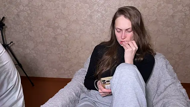 Snapshot of cutemilana_sexwife chatting on 7, 1, 2026 cutemilana sexwife online show from 7, 1, 2026