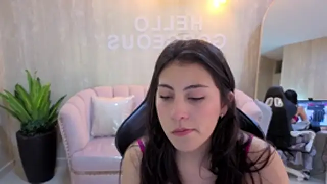 Zoe Blaze A online show from 6, 11, 2025