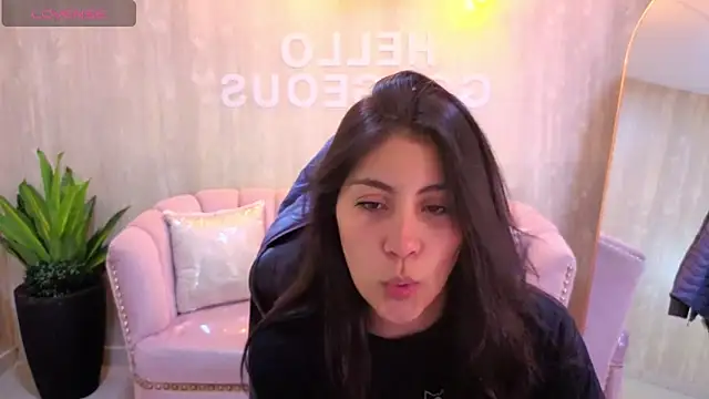 Zoe Blaze A online show from 13, 11, 2025