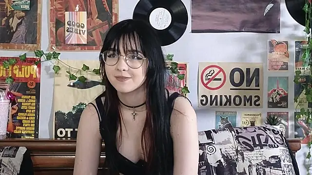 BereniceBattersby online show from 1, 11, 2025