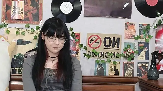 BereniceBattersby online show from 3, 11, 2025