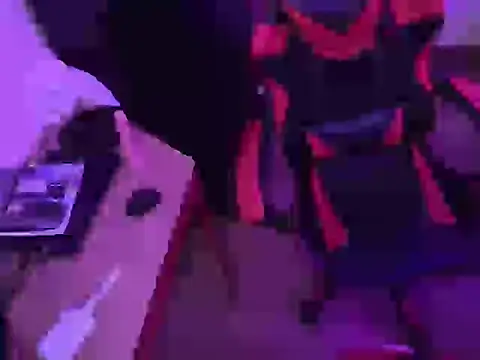 ChloeSnoww online show from 30, 9, 2025