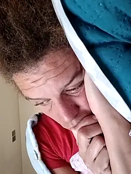 sarahkat86 online show from 24, 2, 2026