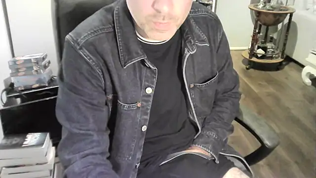 Snapshot of Chrisprngr chatting on 29, 9, 2025 Chrisprngr online show from 29, 9, 2025