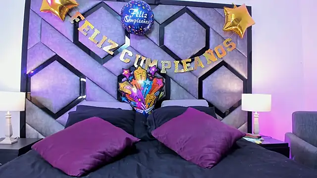 SuzzieSweet online show from 6, 1, 2026