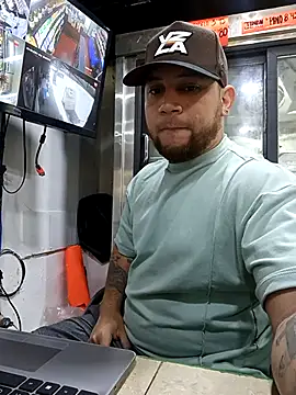 Snapshot of Catire10_ chatting on 23, 11, 2025 Catire10 online show from 23, 11, 2025